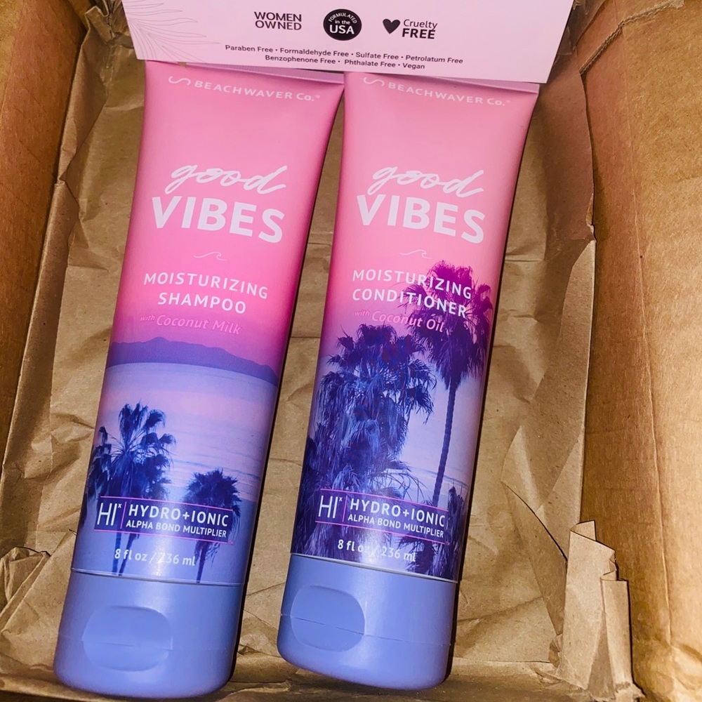 Beachwaver shampoo & conditioner